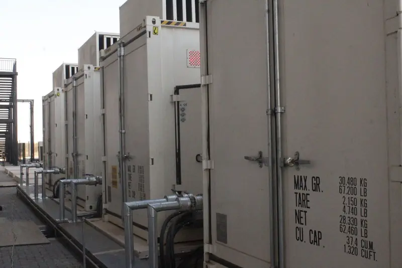 Containerised power units